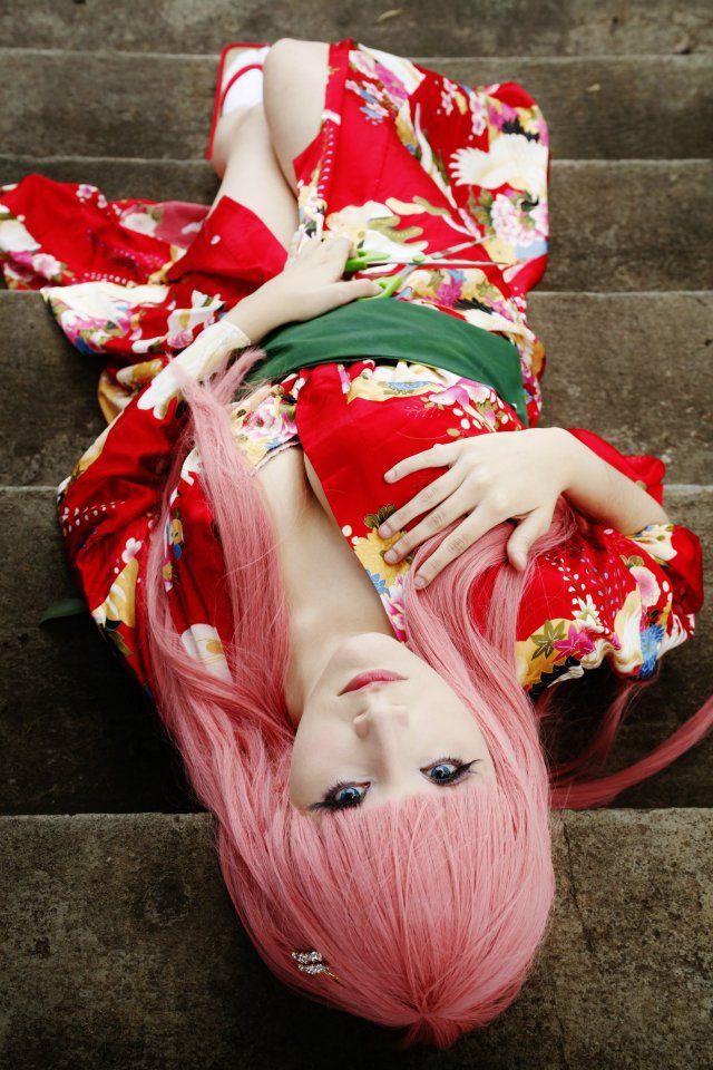 Time to See Some Hot Cosplay Girls