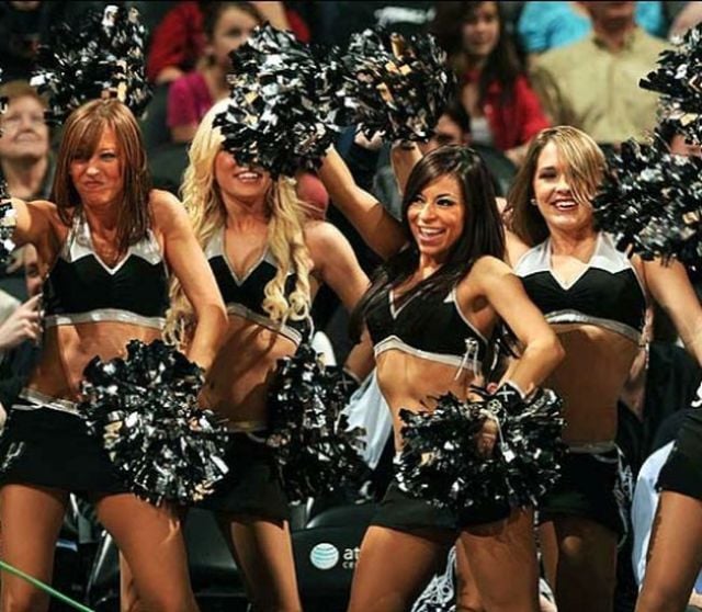 Spurs Cheerleaders Are Easy on the Eye