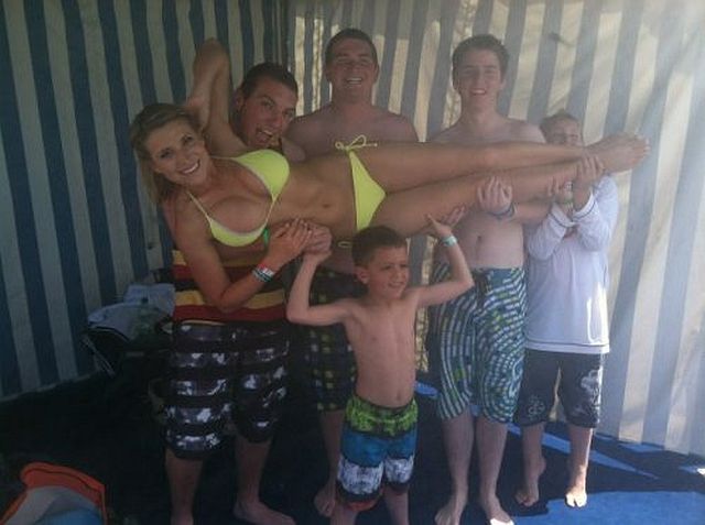 Golf Needs This Blonde Bombshell