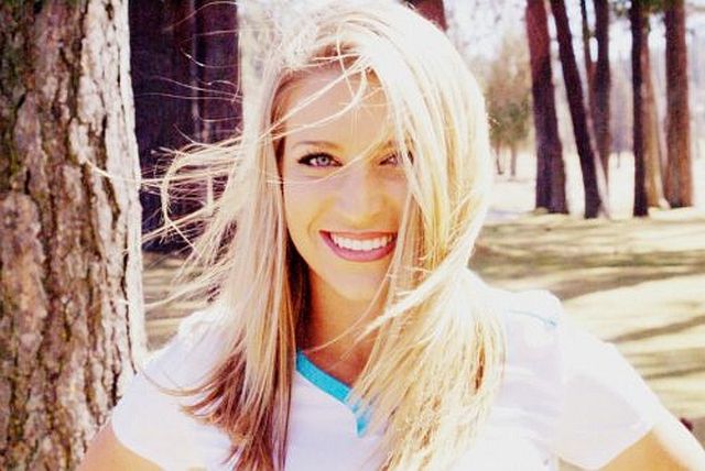 Golf Needs This Blonde Bombshell