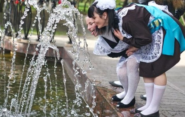 the cutest 2012 russian graduates 106 pics 10.html - 106 HD Photos | Premium Gallery 2012