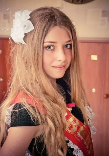 the cutest 2012 russian graduates 106 pics 10.html - 106 HD Photos | Premium Gallery 2012