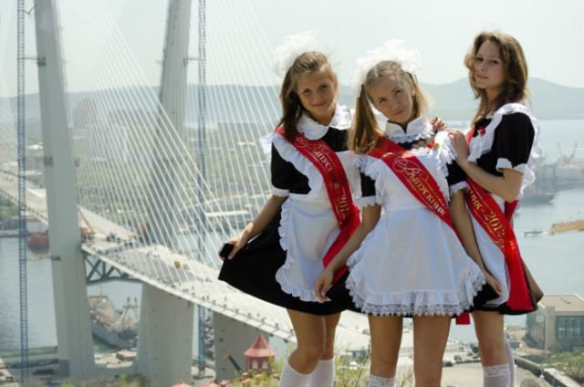 the cutest 2012 russian graduates 106 pics 10.html - 106 HD Photos | Premium Gallery 2012