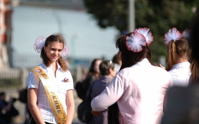 the cutest 2012 russian graduates 106 pics 10.html - 106 HD Photos | Premium Gallery 2012