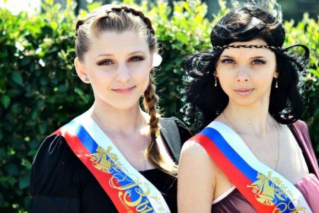 the cutest 2012 russian graduates 106 pics 10.html - 106 HD Photos | Premium Gallery 2012