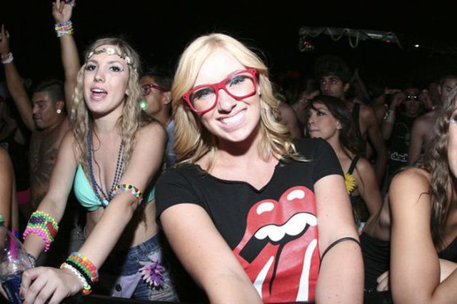 Cute Chicks from the Electric Daisy Carnival