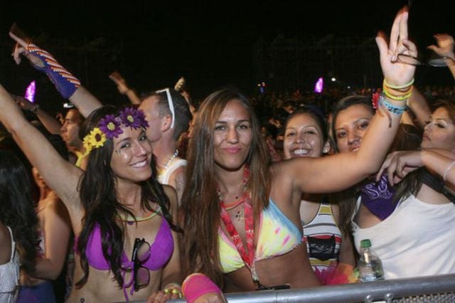 Cute Chicks from the Electric Daisy Carnival