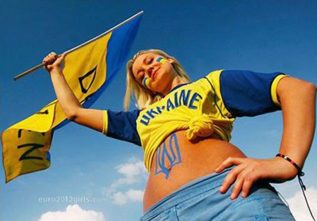 Euro 2012’s Gorgeous Female Fans. Part 2