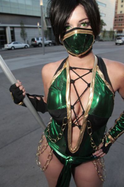 Cosplayer Chicks of Denver Comic Con