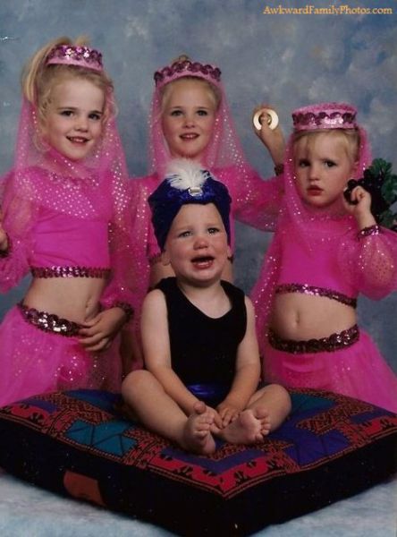 Awkward Family Photos. Part 9