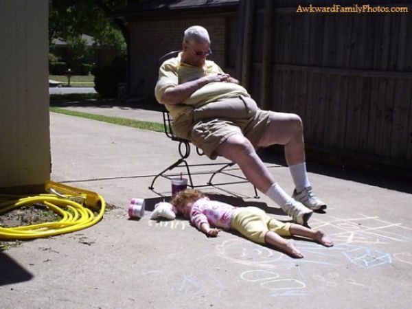 Awkward Family Photos. Part 9