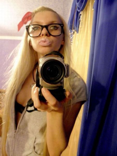 “Glamorous” Russian Social Network Girls