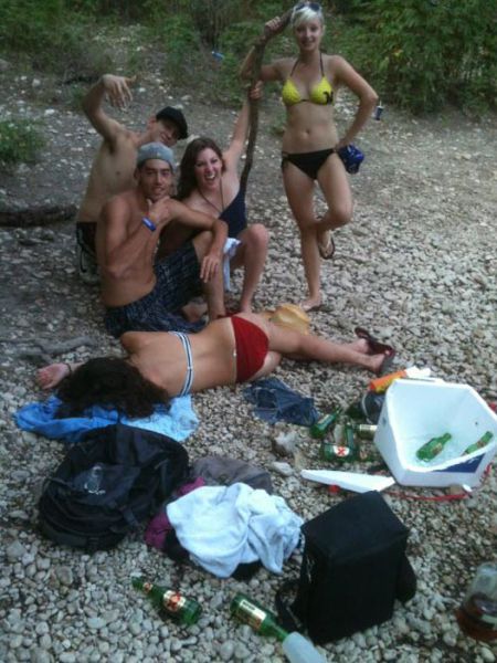 Crap Goes Down When You Are Completely Blitzed