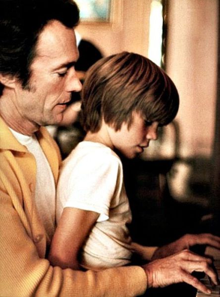 Rare Photographs of Celebrities. Part 21