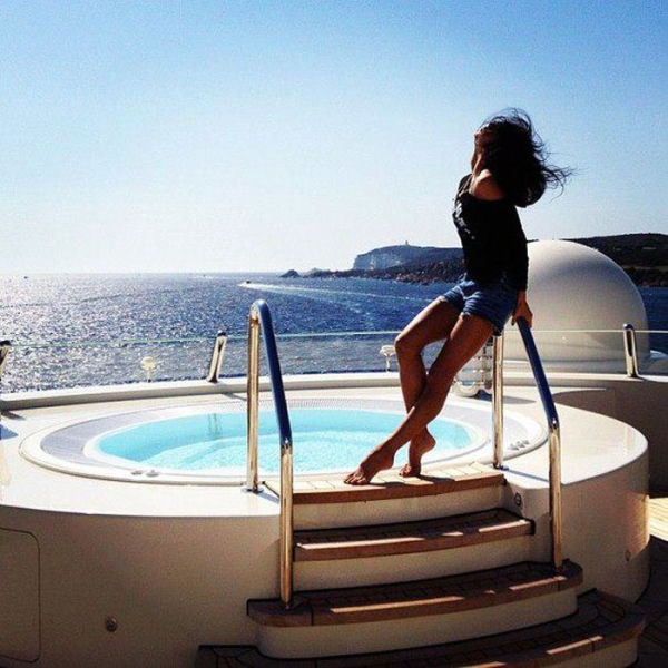 Russian Girls from National Rhythmic Gymnastics Team Relax in Sardinia