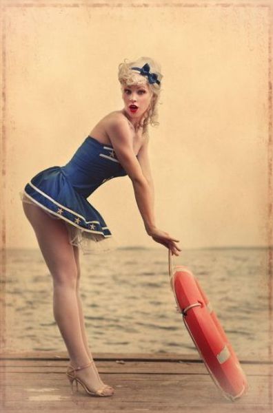 Retro Loveliness with Modern Pin-Up Girls