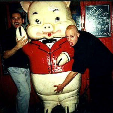 WTF Statue Pawing Pics