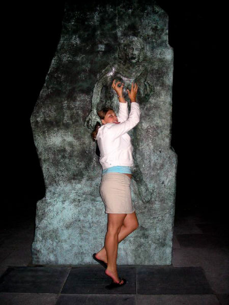 WTF Statue Pawing Pics