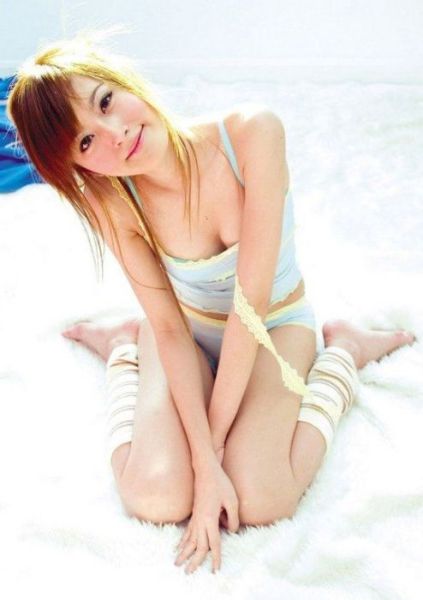 Unusual Thai Model Nong Poy