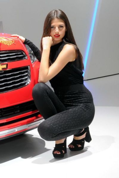 the lovely girls of the paris motor show 100 pics 48.html - 100 HD Photos | Premium Gallery 2012