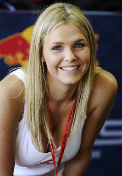 Ravishing Redbull Track Girls
