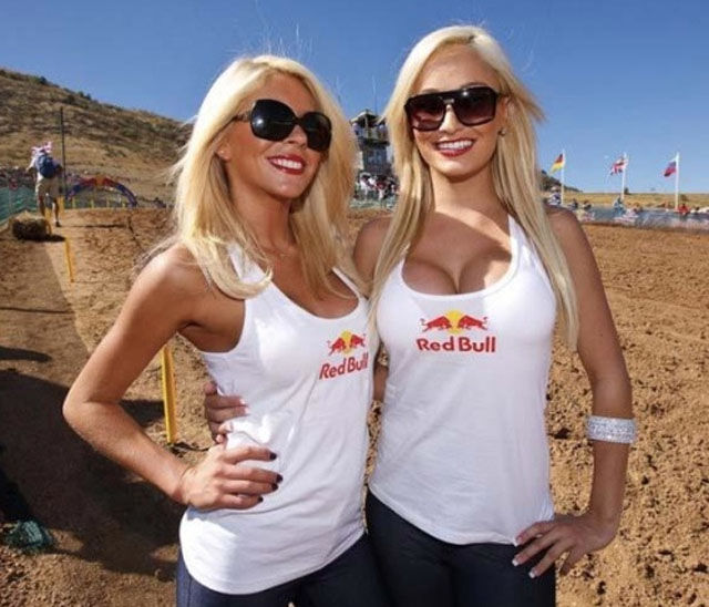 Ravishing Redbull Track Girls
