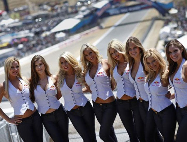 Ravishing Redbull Track Girls