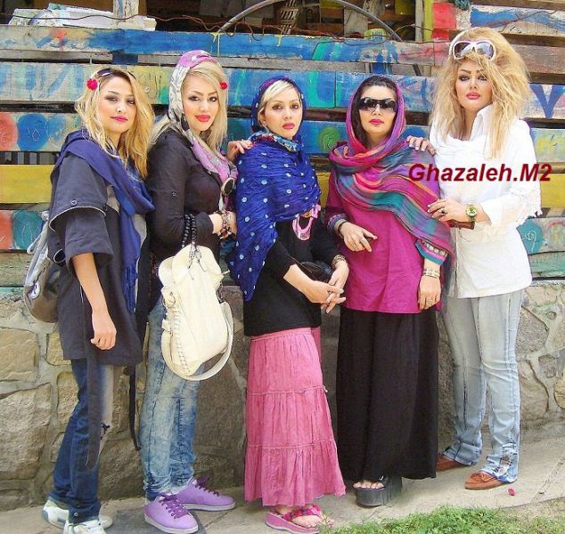 ‘Glamorous’ Chicks from Iranian Social Networks