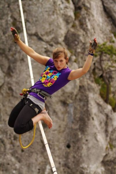 Are You This Brave? Or Gutsy Girl Sets Tightrope Record!