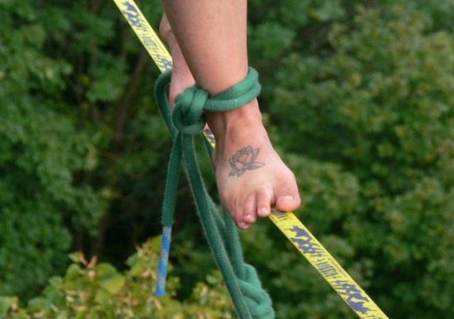 Are You This Brave? Or Gutsy Girl Sets Tightrope Record!