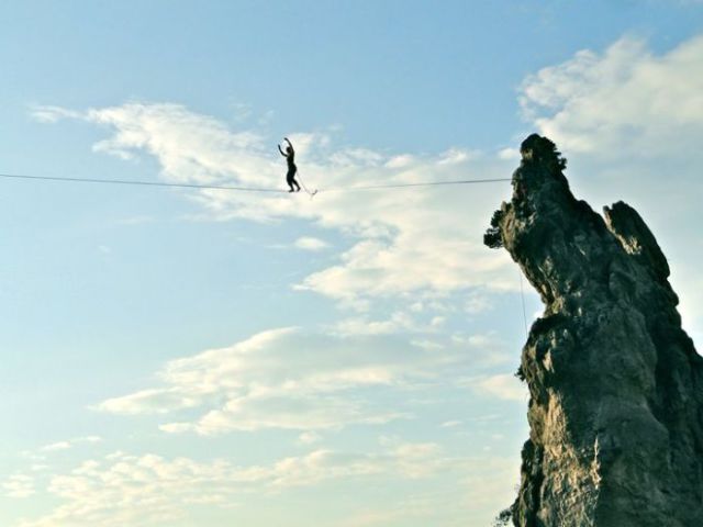 Are You This Brave? Or Gutsy Girl Sets Tightrope Record!