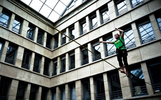 Are You This Brave? Or Gutsy Girl Sets Tightrope Record!