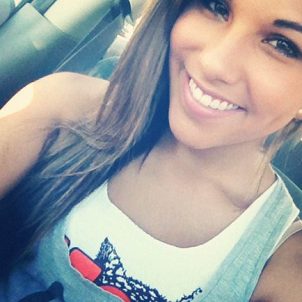 We Never Get Tired of Hooters Girls!