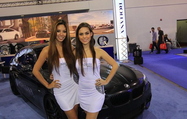 SEMA 2012 Show Girls