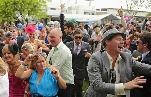 Melbourne Cup Chaos!