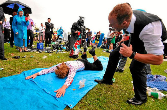 Melbourne Cup Chaos!