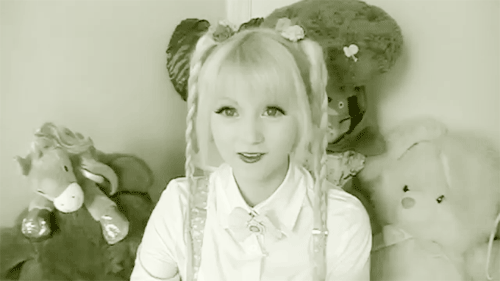 Creepy Girls Who Bring Dolls to Life!
