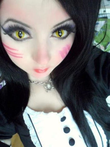 Creepy Girls Who Bring Dolls to Life!