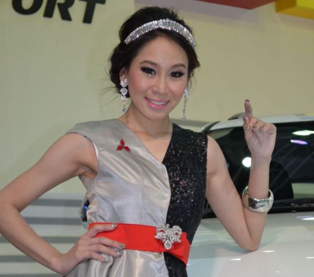 Ladies of the Thailand International Motor Expo 2012