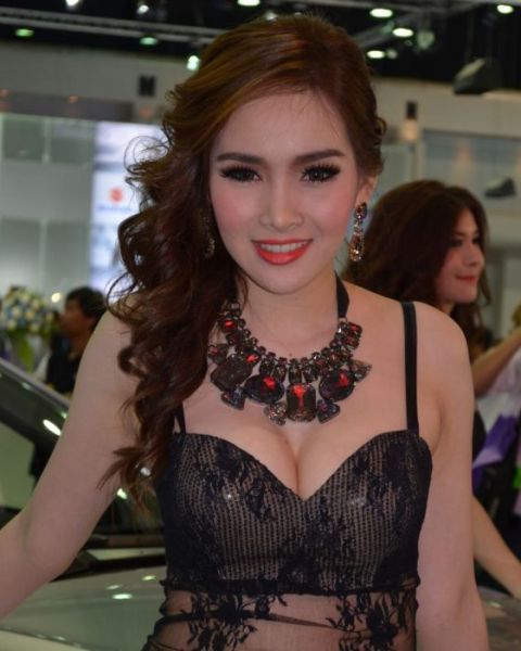 Ladies of the Thailand International Motor Expo 2012