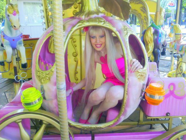 These Girls Go Crazy for Pink