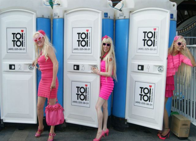 These Girls Go Crazy for Pink