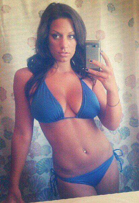 Her Booty Does Tricks