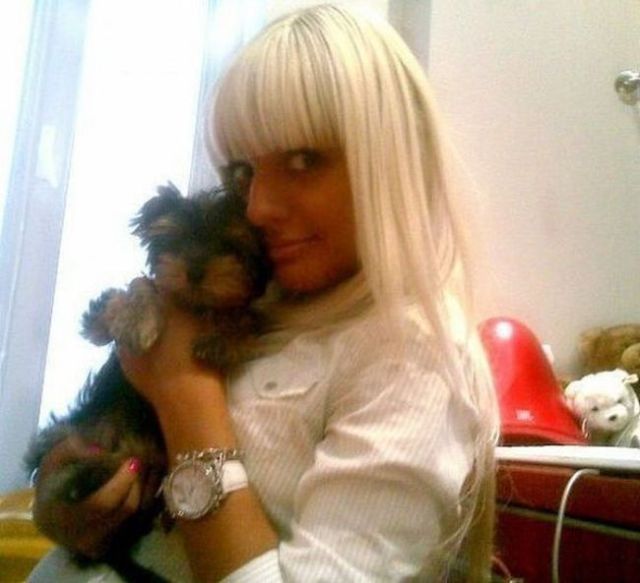 From Glamour to Raw Beauty