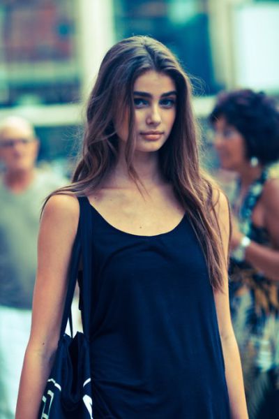 Some Eye-Candy for the Boys