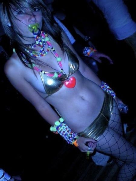 Raver Girls