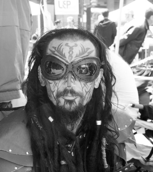 Crazy Tattooing Extremists