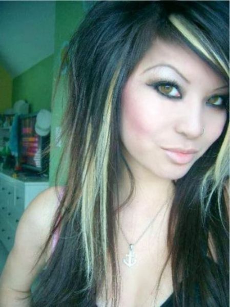 The Sometimes Scary but Still Cute Emo Girls