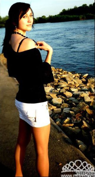 2013’s Exotic Participants of “Miss Internet of the Far East”