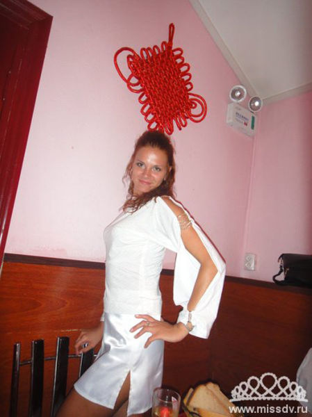 2013’s Exotic Participants of “Miss Internet of the Far East”